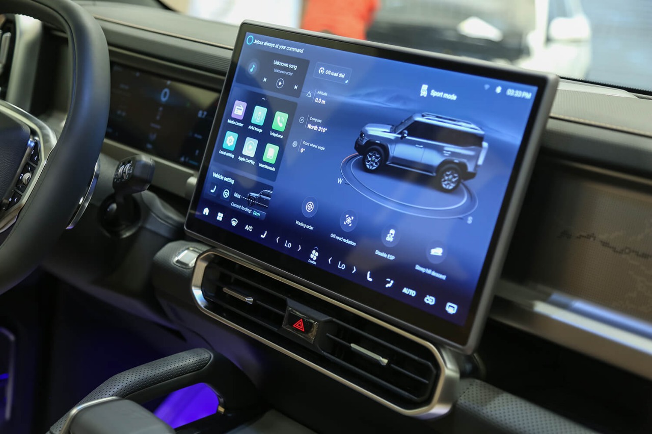 WhatsApp Image 2025-12-06 at 23.33.52